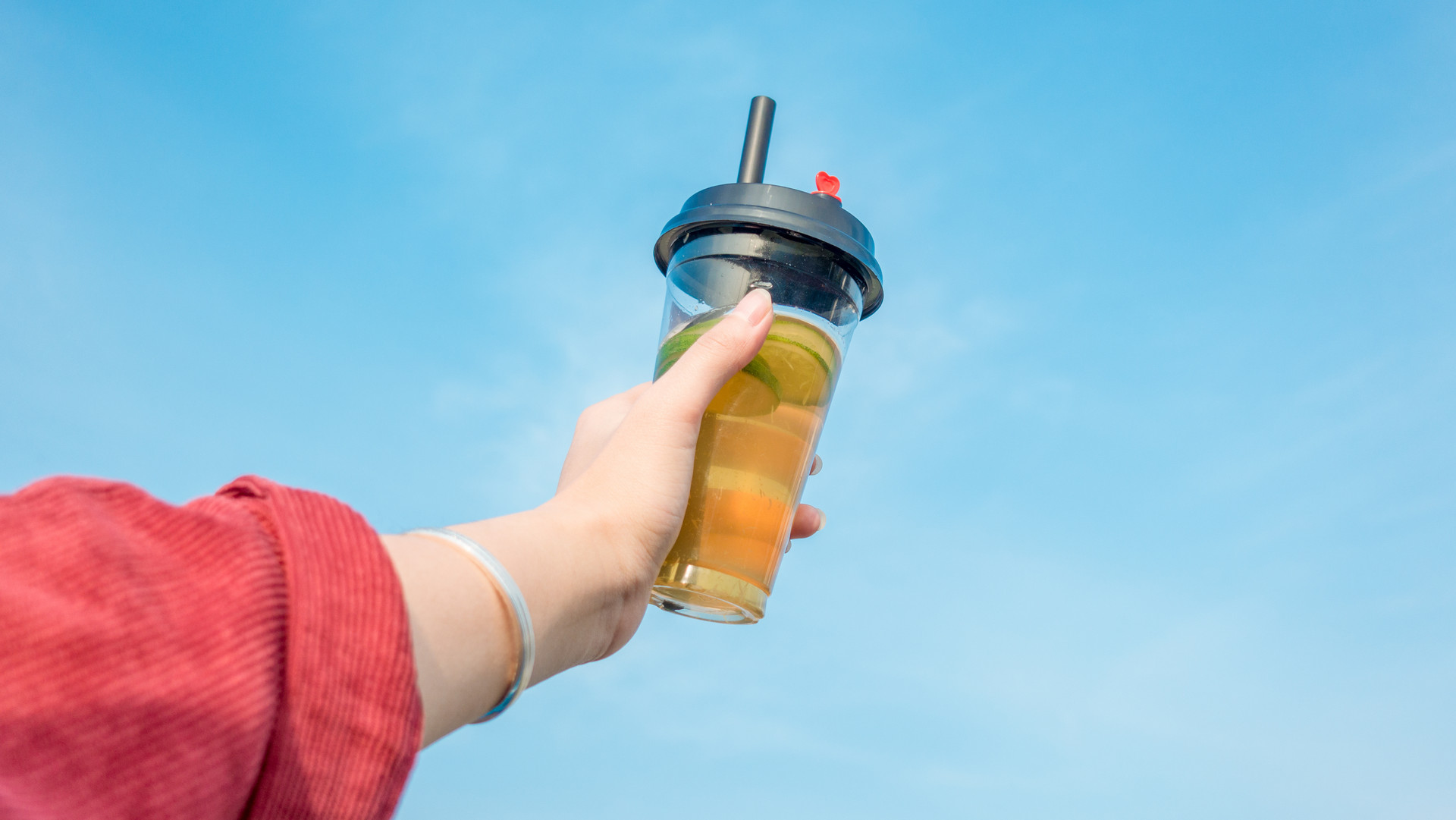 摄图网_500869372_banner_夏日清凉柠檬茶（企业商用）.jpg