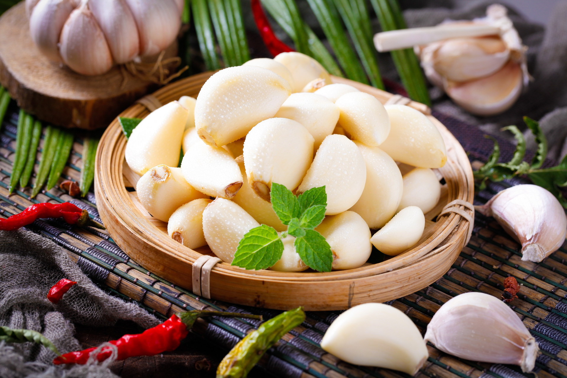 摄图网_501074718_banner_金乡蒜瓣（企业商用）.jpg